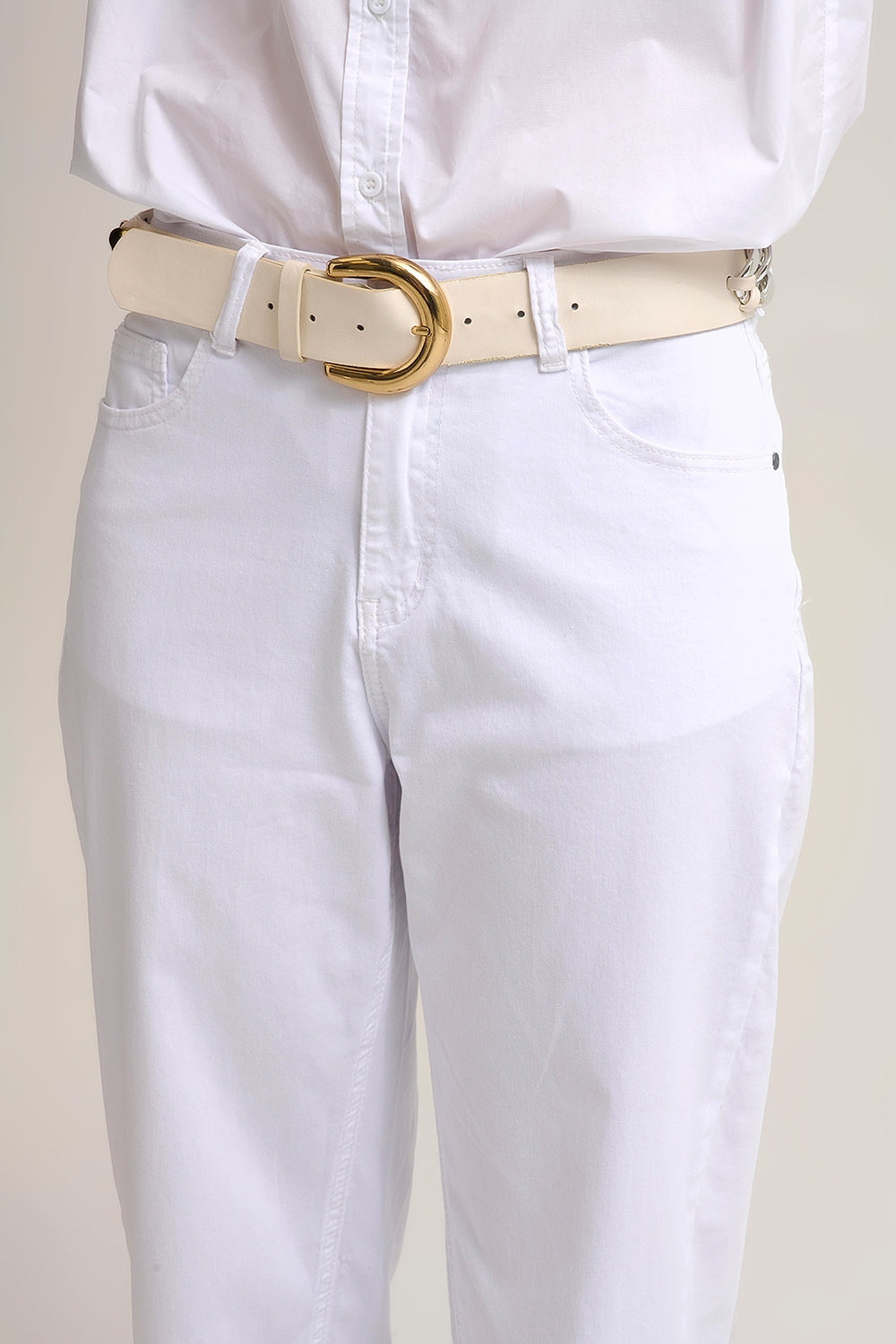 Relaxed Tapered Pants in white Comfy Stretch - trousers