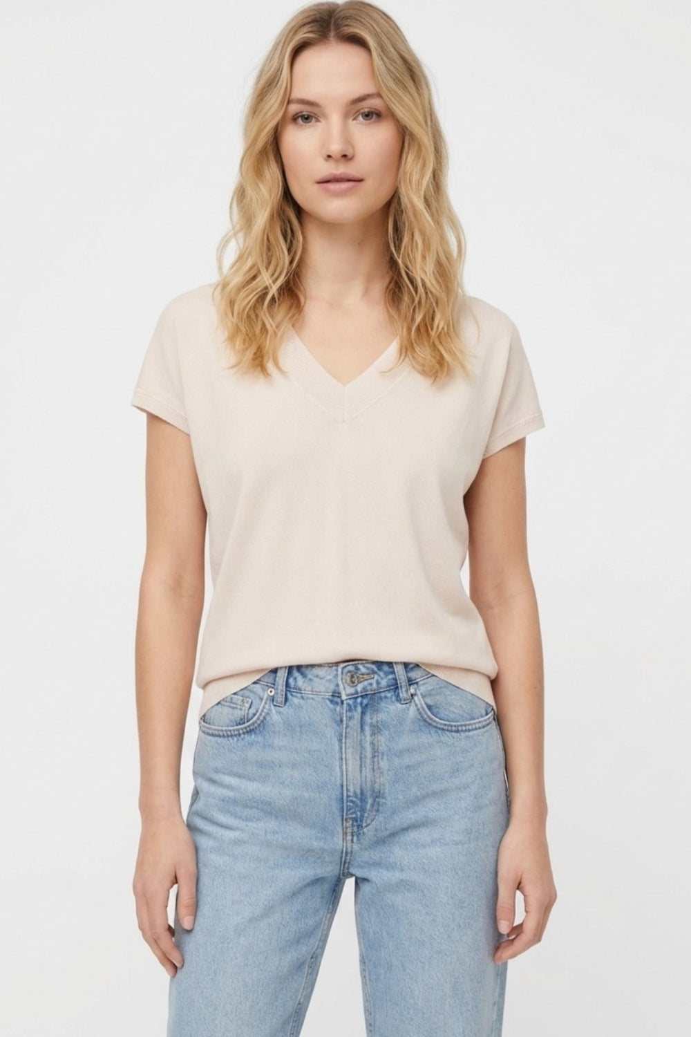 Beige lightweight knit V-neck sweater with short sleeves - Jumpers
