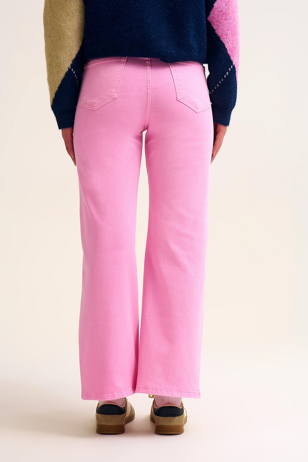 Cropped wide leg jeans in bubblegum pink - Coloured Jeans