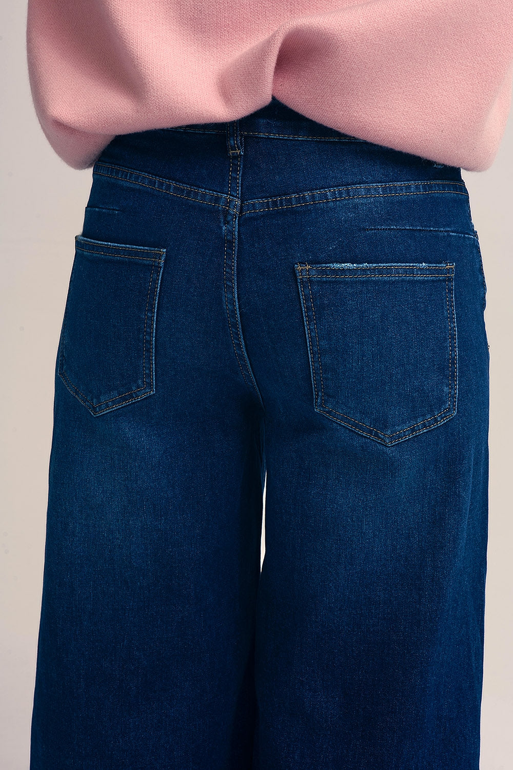 Dark wash Blue Jeans with extra wide leg - Denim