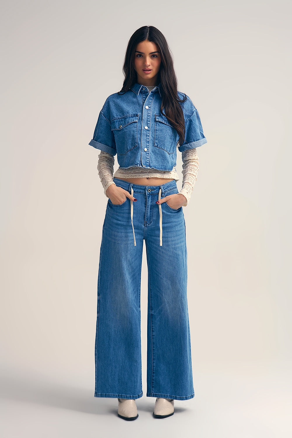 Light-Wash Wide-Leg Jeans with Drawstring Waist - Denim