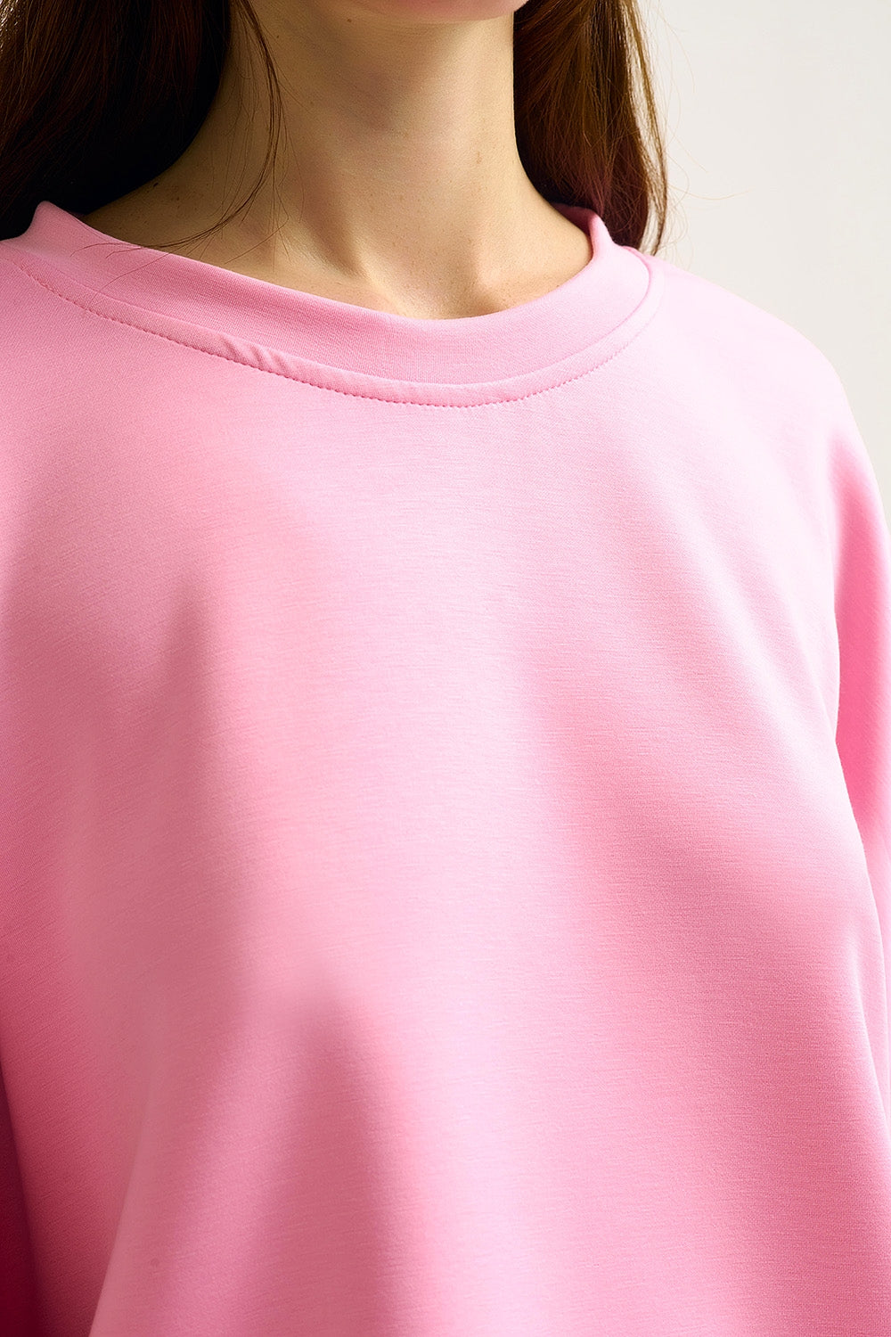 Crew Neck Dropped Shoulder Basic Sweatshirt in Pink - jumper