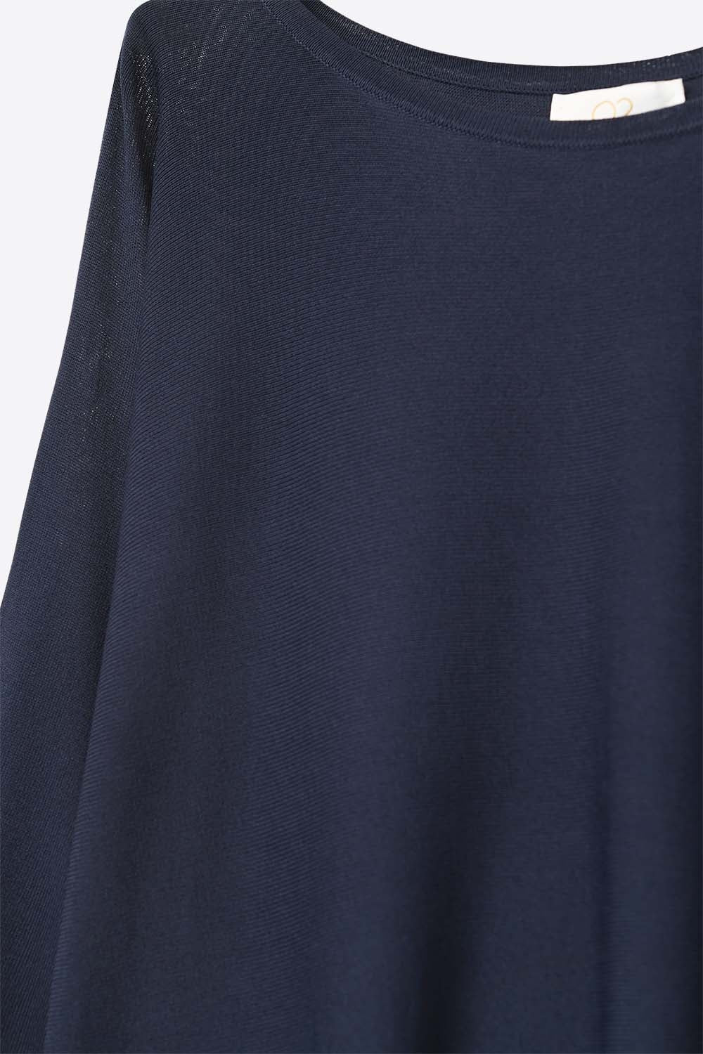 Oversized Sweater in Navy with Elbow-Length Sleeves