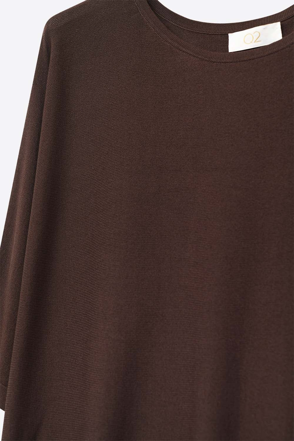 Oversized Sweater in Brown with Elbow-Length Sleeves