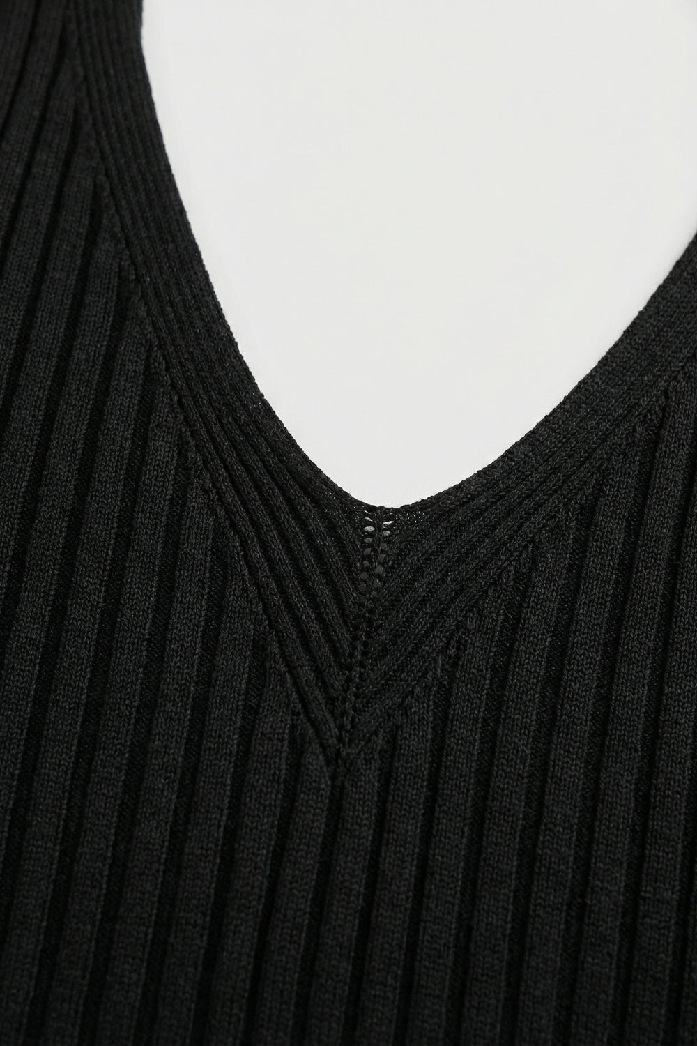 Black Ribbed Knit V-Neck Tank Top