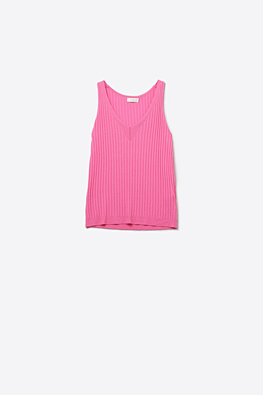 Pink Ribbed Knit V-Neck Tank Top