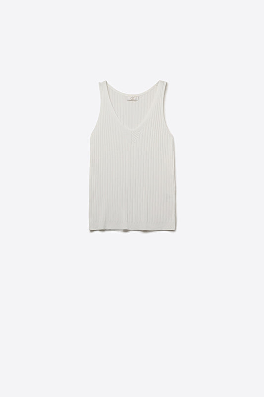 White Ribbed V-Neck Sleeveless Knit Tank Top