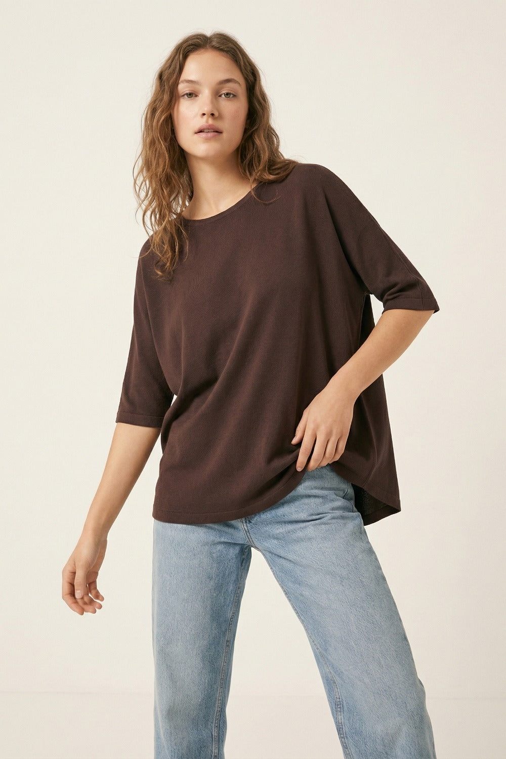 Oversized Sweater in Brown with Elbow-Length Sleeves