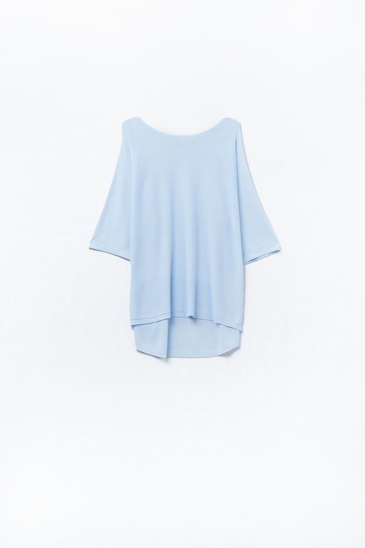 Light Blue Oversized sweater with Elbow-Length Sleeves