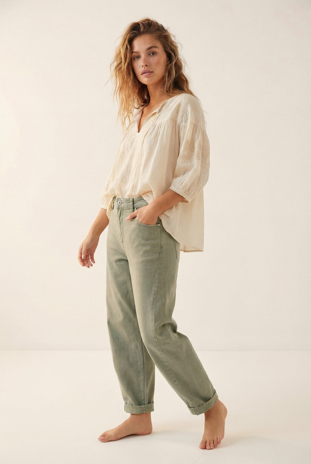 High-Rise Barrel-Leg Pants in Soft khaki color - Coloured Jeans