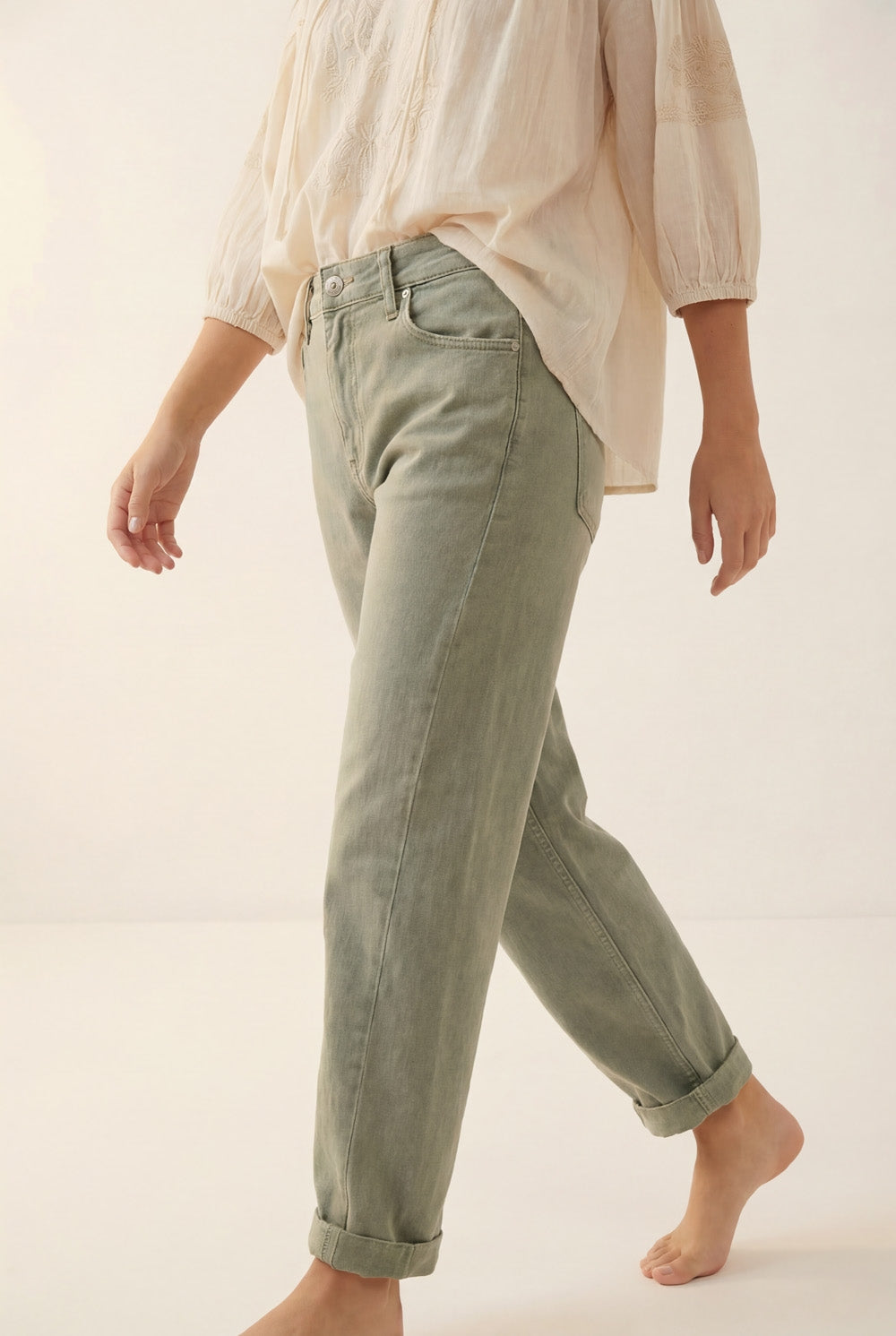 High-Rise Barrel-Leg Pants in Soft khaki color - Coloured Jeans