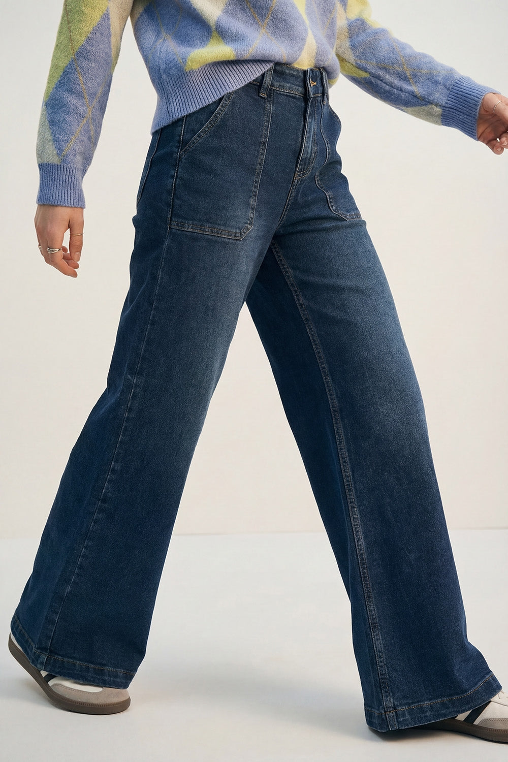 Wide-Leg Denim Jeans with Utility Patch Pockets - Denim