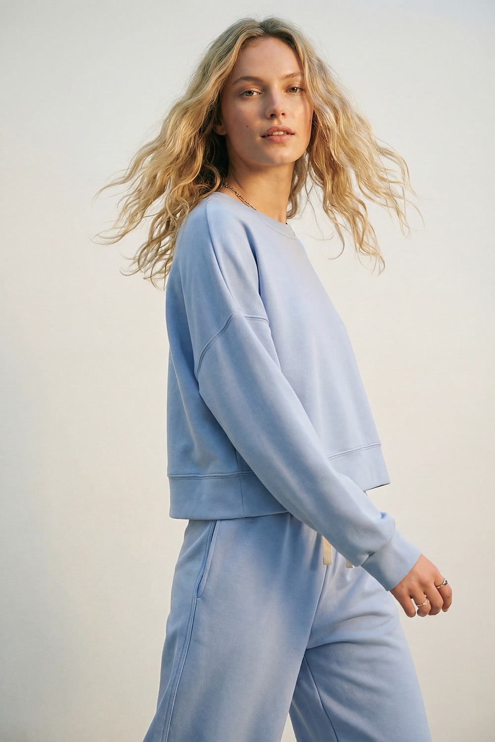 Crew Neck Dropped Shoulder Basic Sweatshirt in Blue - jumper