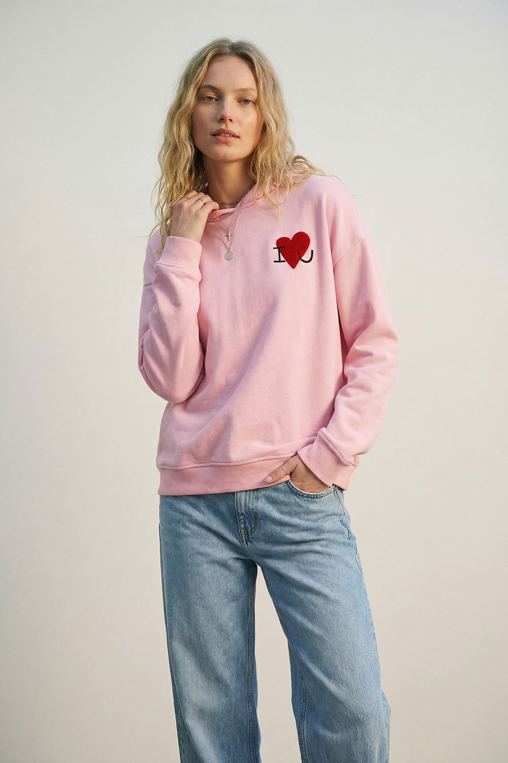 Baby pink Super-Soft Hoodie with Bouclé Heart Graphic