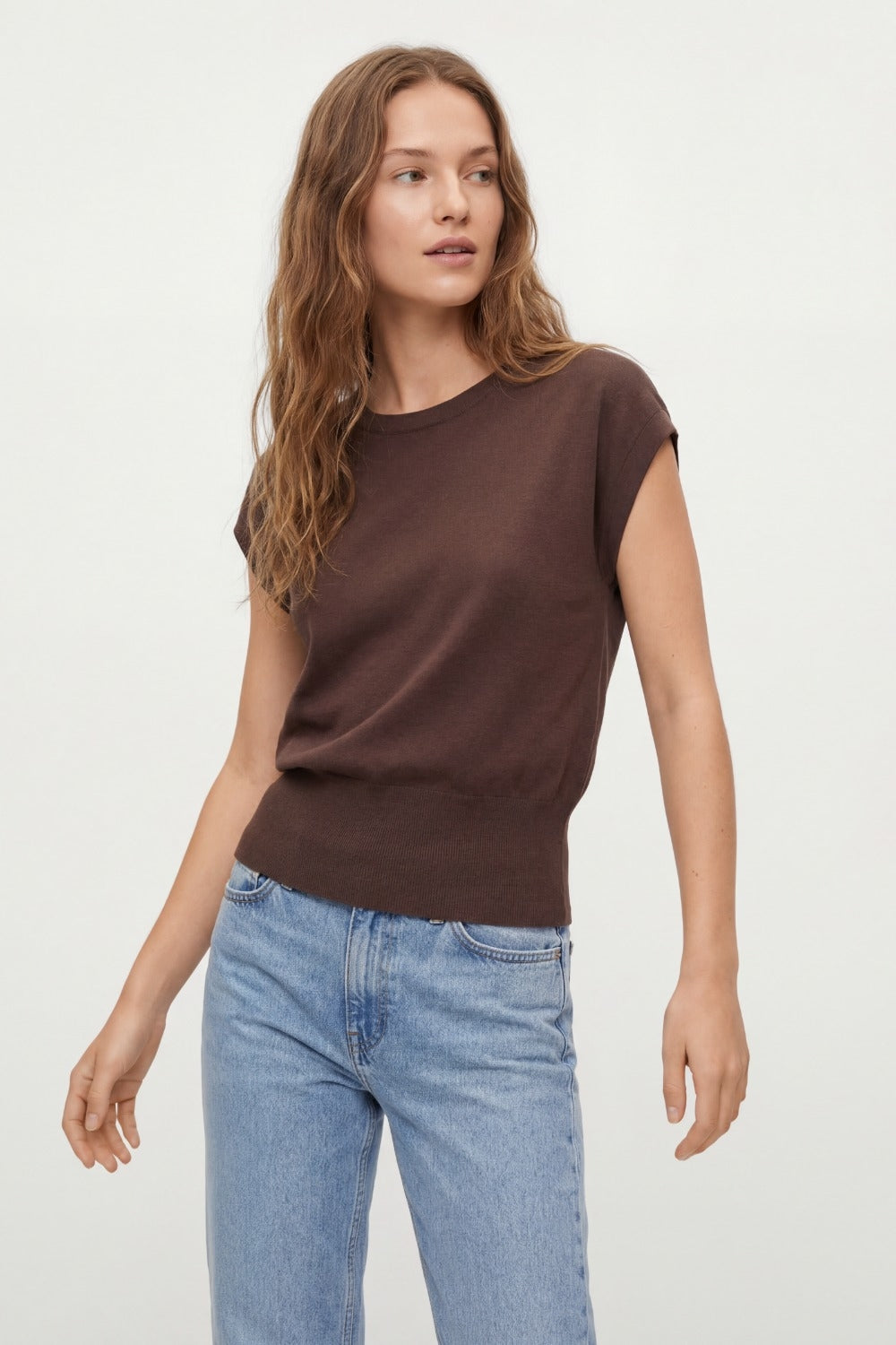 Lightweight Knit sweater with Wide Ribbed Waistband in brown - Jumpers