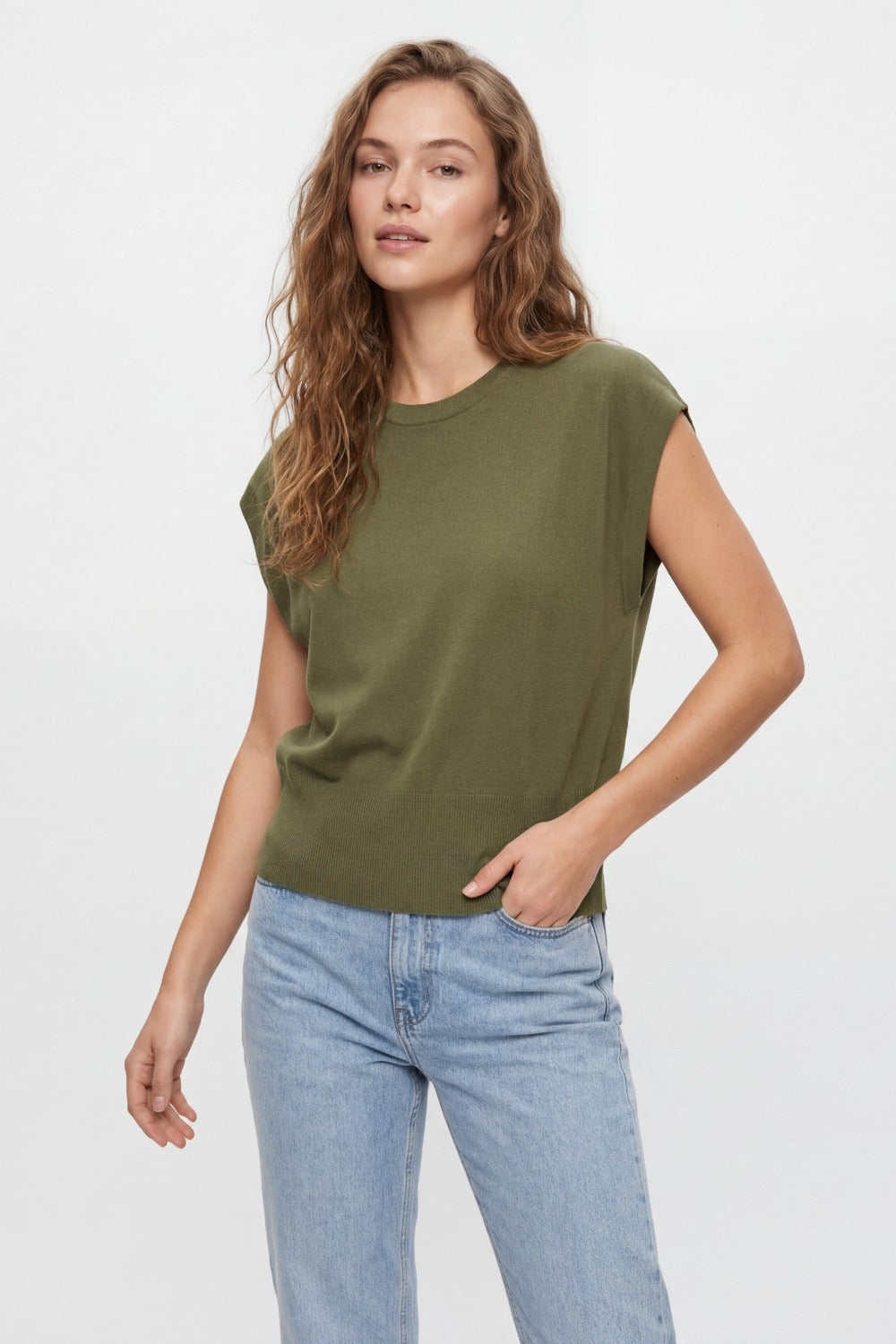 Lightweight Knit sweater with Wide Ribbed Waistband in khaki