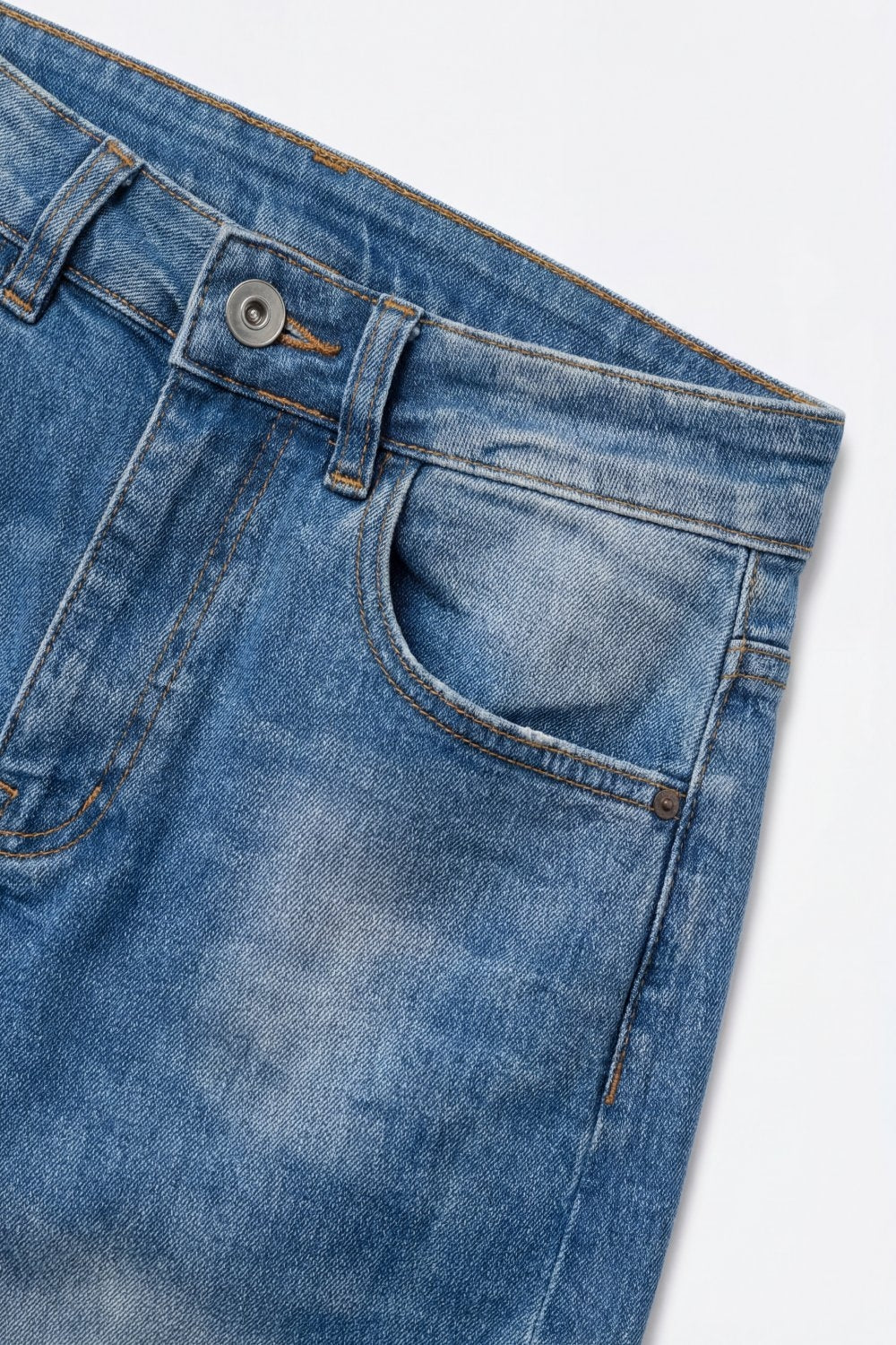 Light Blue Denim mom style Fit Jeans in ankle Length - Denim