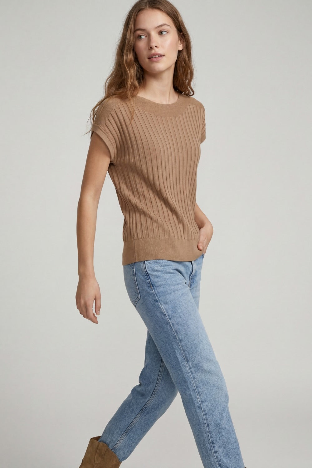 Camel fine Rib knitted Sweater with boat neck - Jumpers