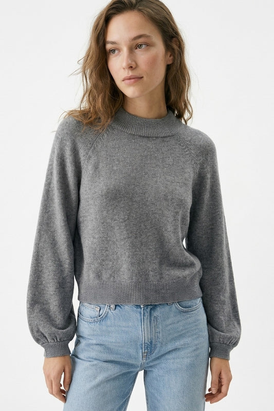 Grey Ribbed Knit Sweater with Balloon Sleeves