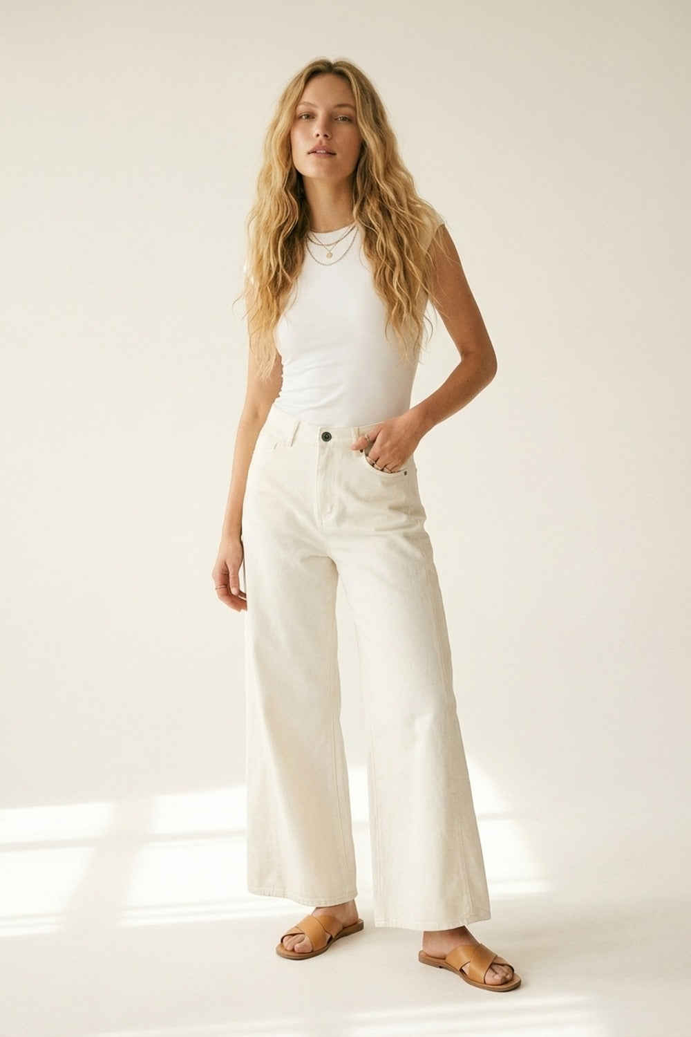 Extra Wide-Leg elastic Cotton Twill Pants in white color - Coloured Jeans