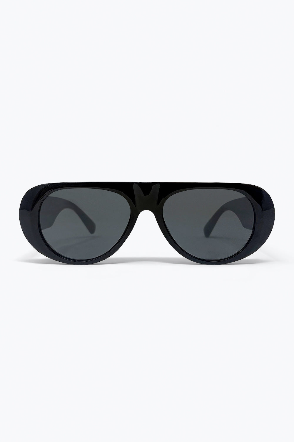 Black Oversized Aviator Sunglasses with Dark Lenses