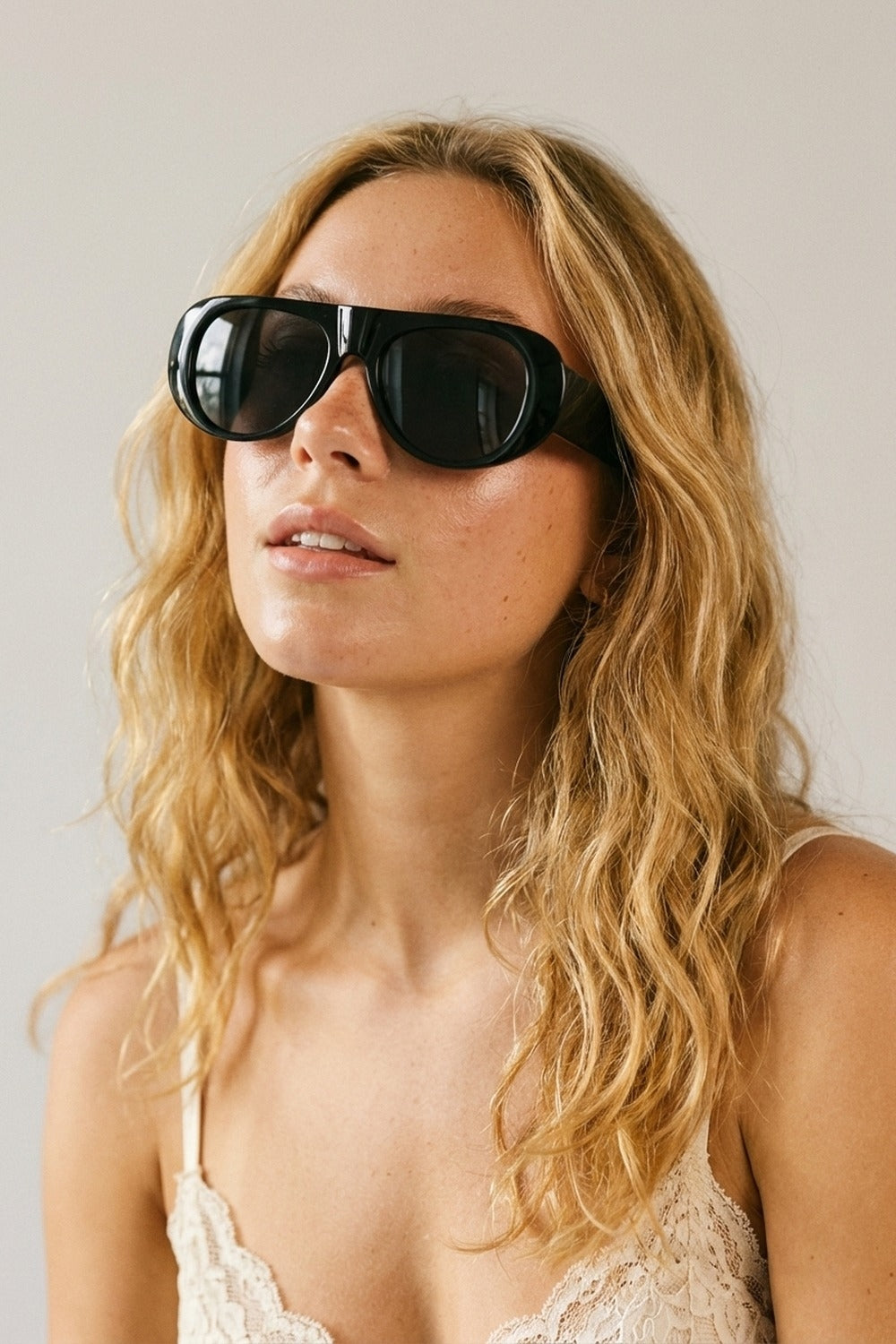 Black Oversized Aviator Sunglasses with Dark Lenses
