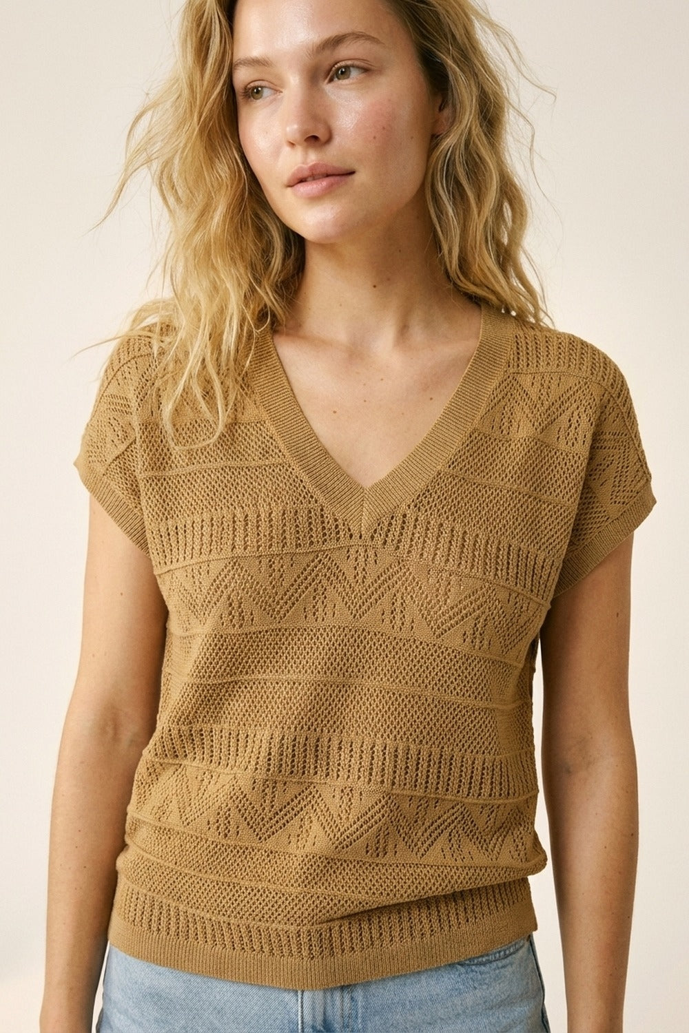 Camel Knit V-Neck Short Sleeve Sweater Vest