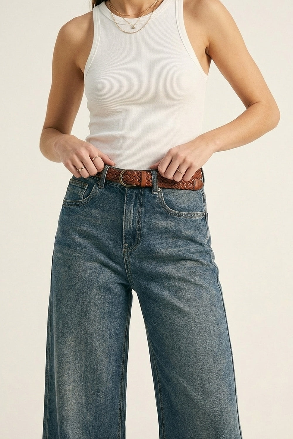 Everyday Denim Straight-Leg Jeans in mid wash blue - Denim