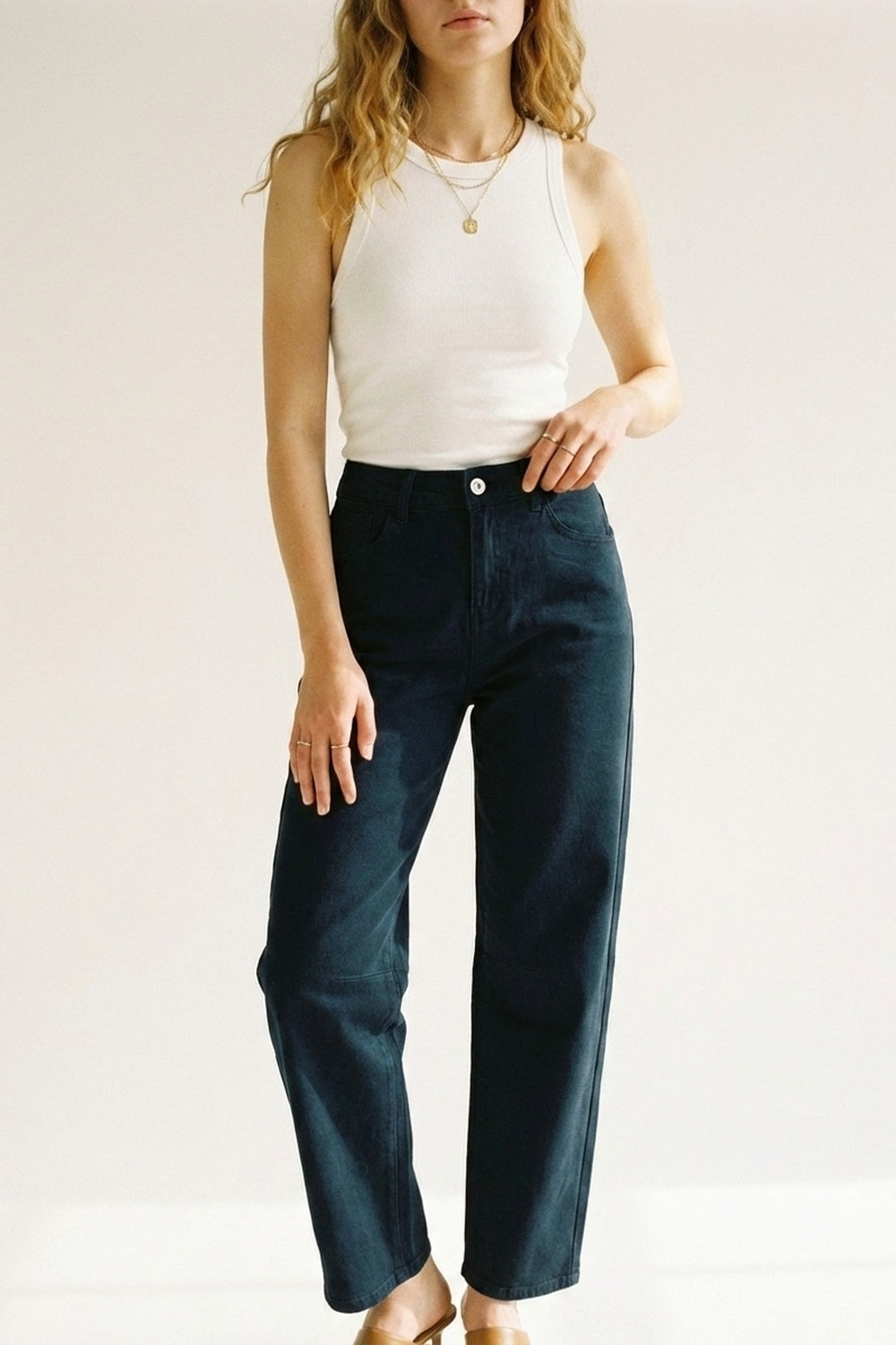 Comfortable stretch jeans with barrel leg in navy - Coloured Jeans