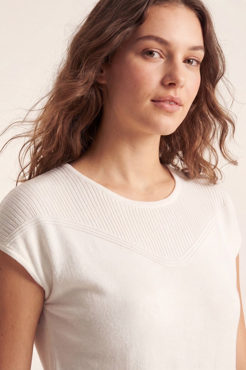 white Knit Short Sleeve sweater with Textured Detail