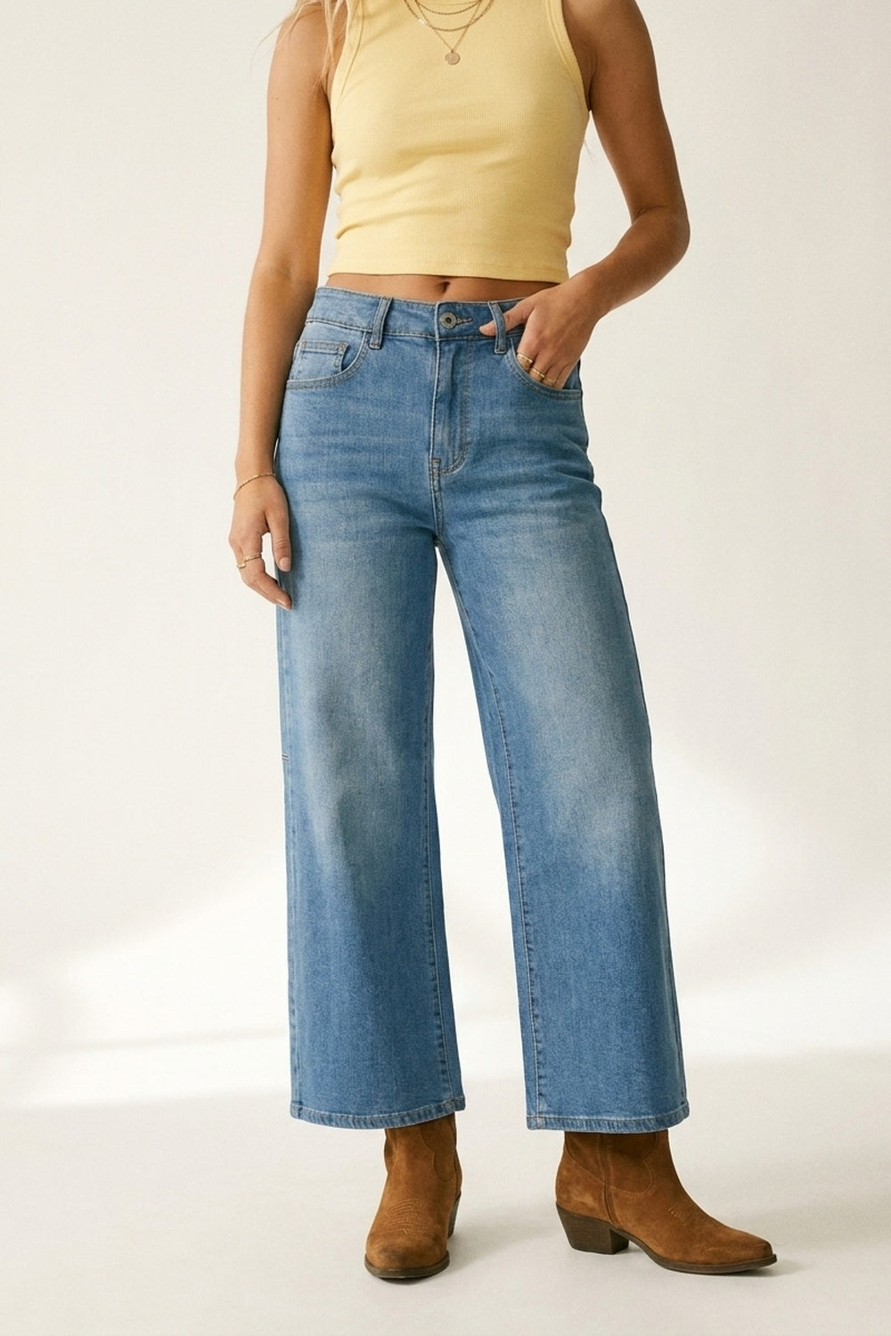 Wide-Leg mid Wash Denim Jeans with side seam - Denim