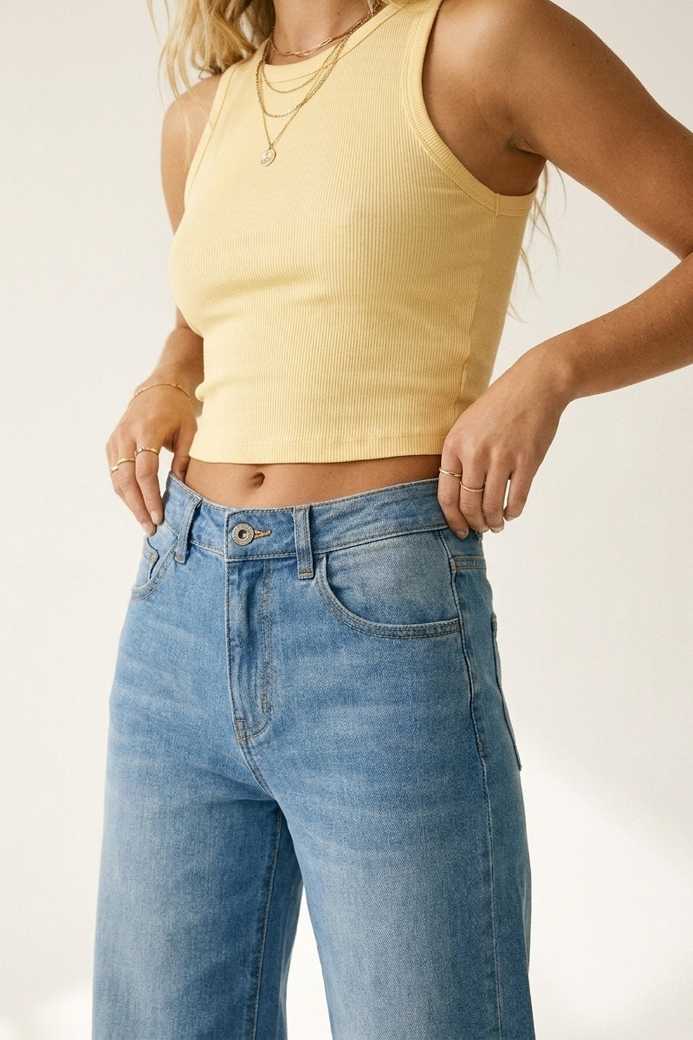 Wide-Leg mid Wash Denim Jeans with side seam - Denim