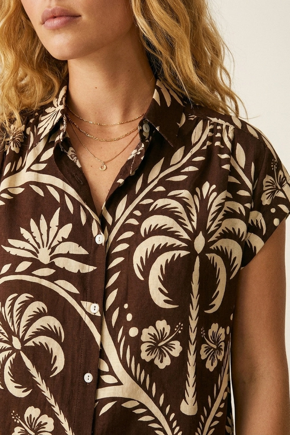 Brown Tropical Print Short Sleeve Button-Up shirt - Shirts