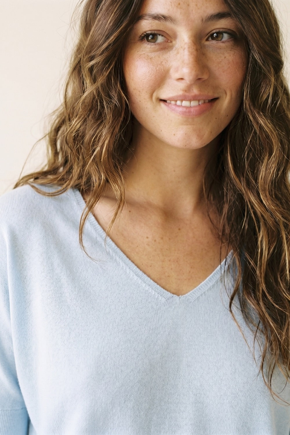 Light Blue Relaxed V-Neck Short Sleeve sweater - Jumpers