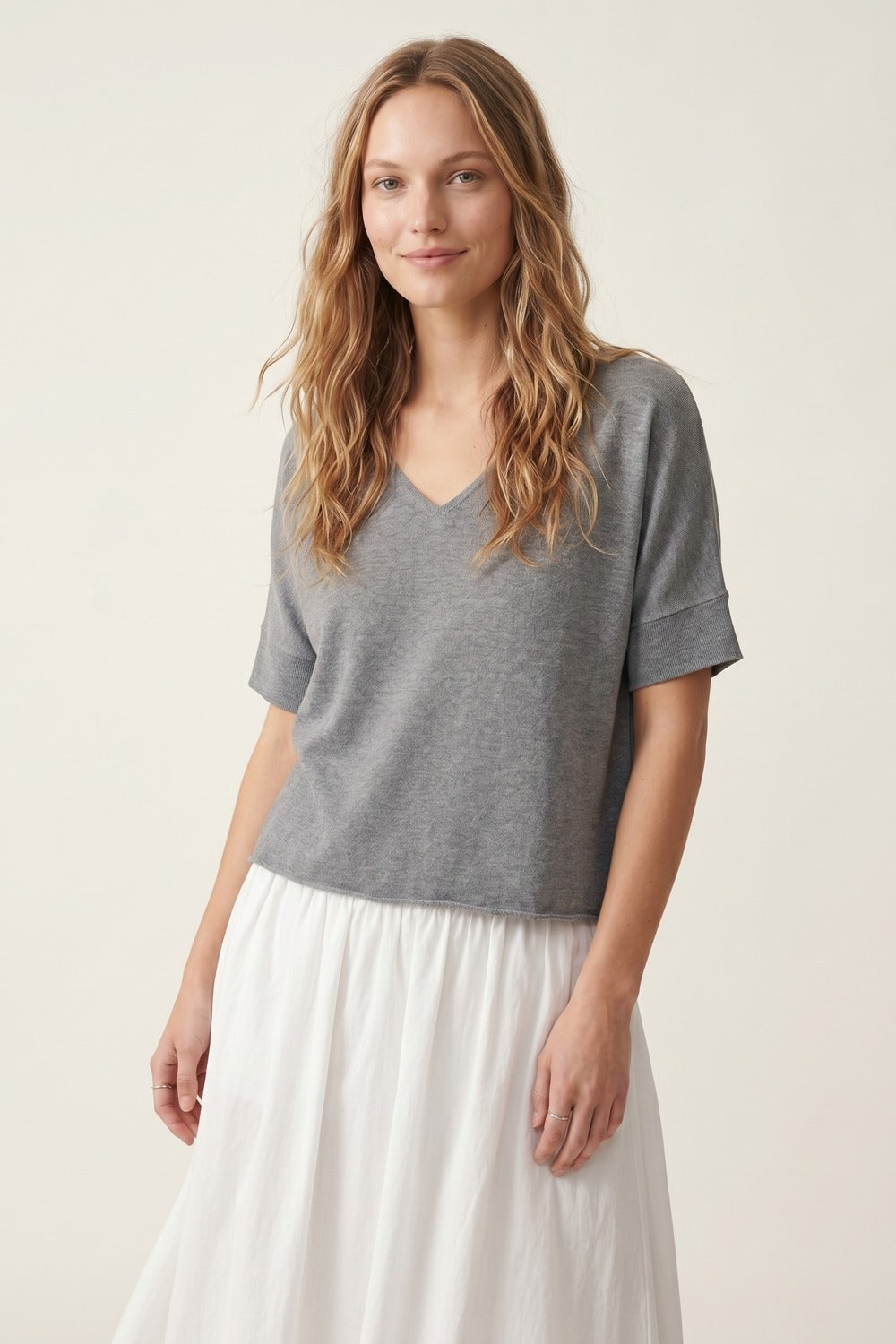 Grey Relaxed V-Neck Short Sleeve Knit Top