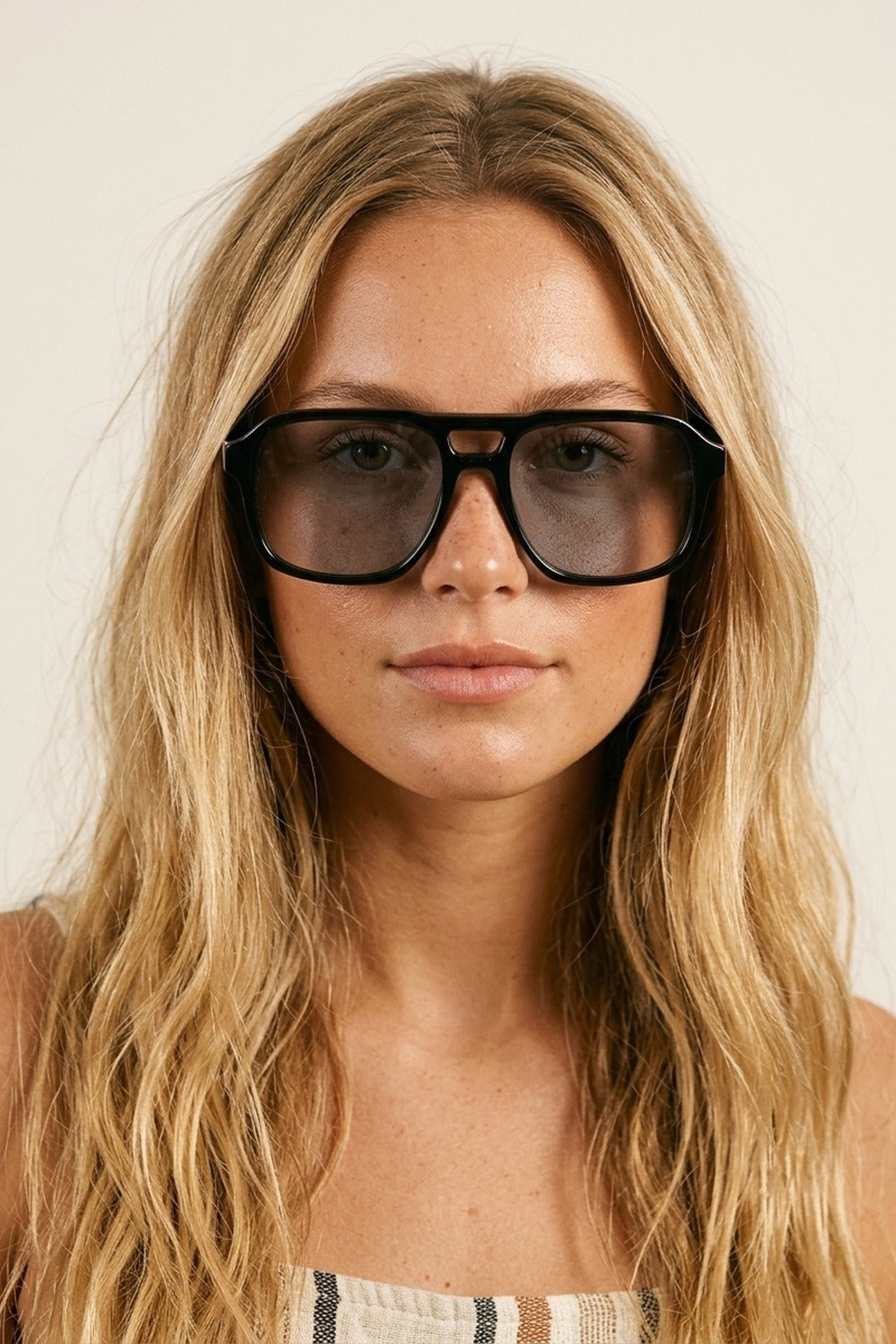 Black Chunky Frame Square Lens Oversize Sunglasses