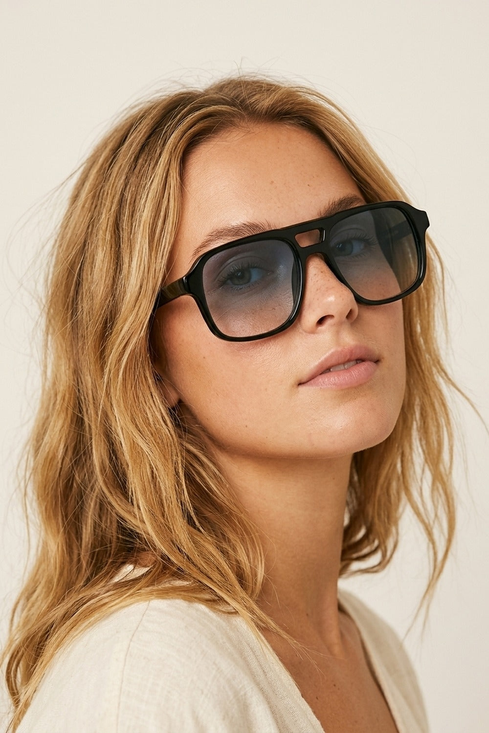 Black Gradient Lens Square Frame Classic Aviator Sunglasses