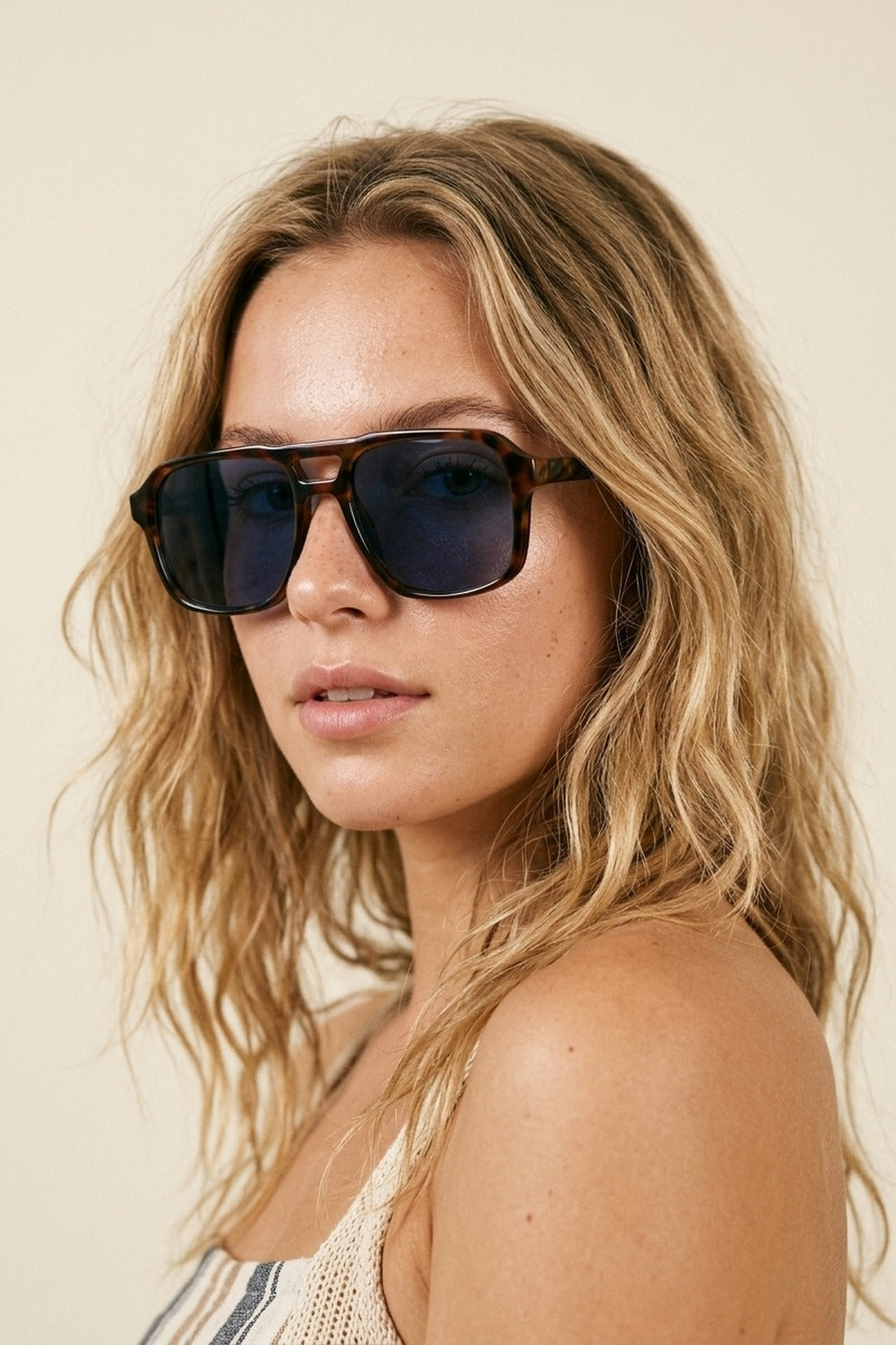 Brown Tortoiseshell Frame Blue Lens Square Sunglasses