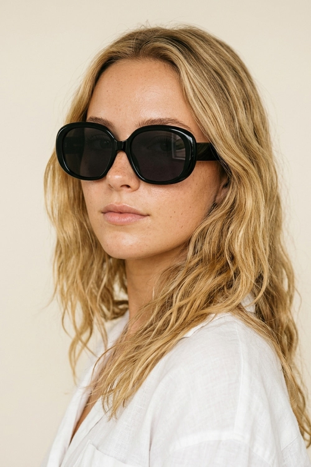 Black Oversize Square Frame Full Coverage Sunglasses