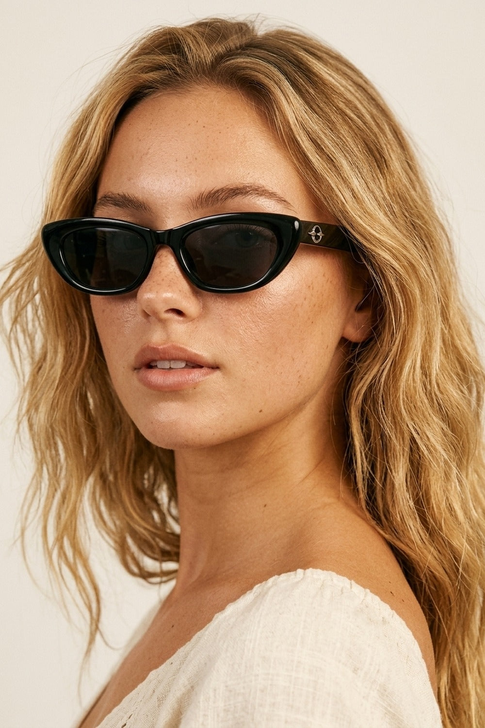 Black Glossy Cat Eye Metal Logo Detail Slim Sunglasses