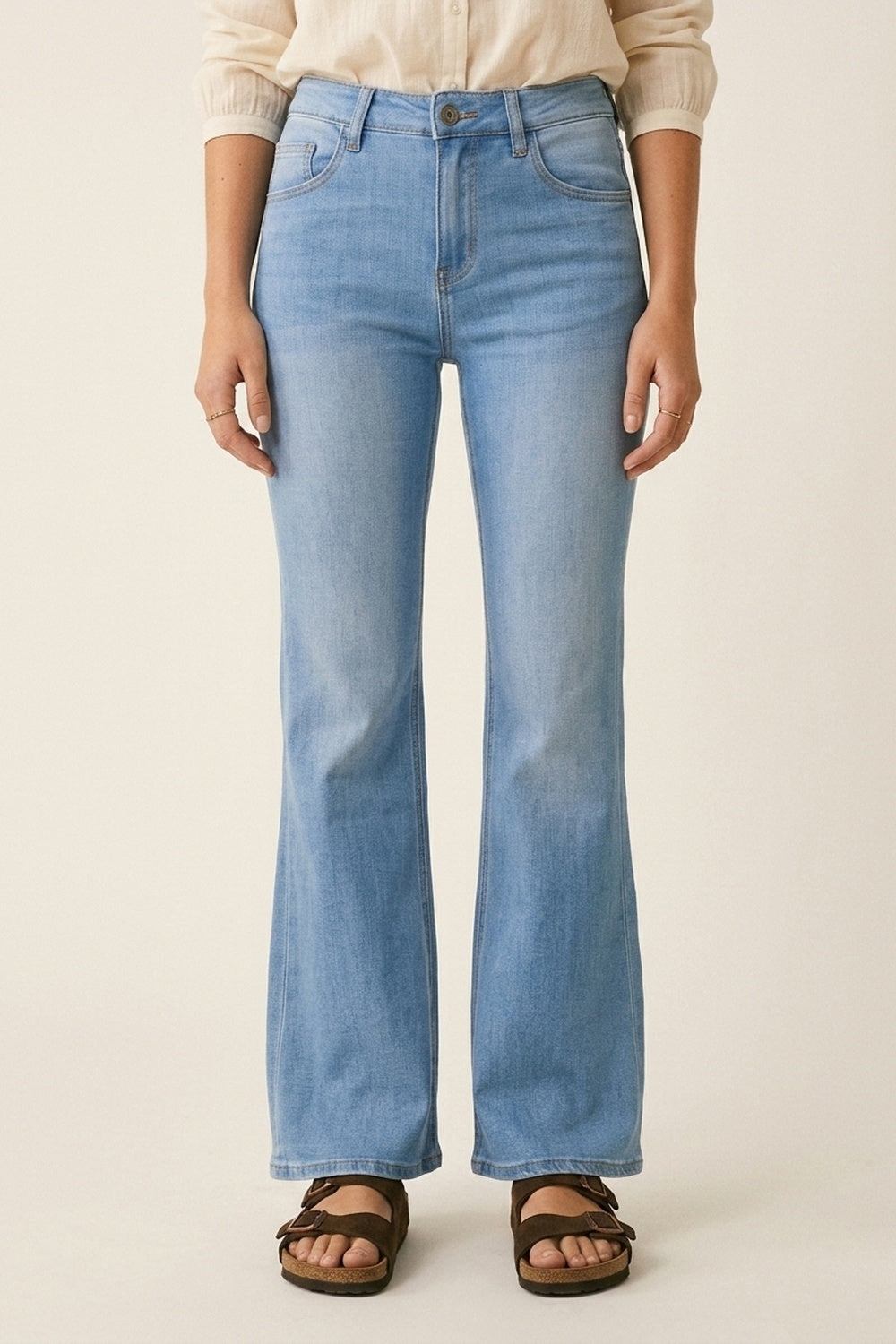 Light Wash Flared Stretch Jeans - Denim