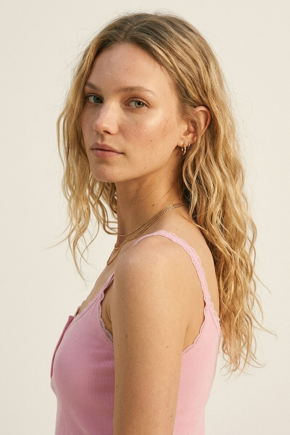 Pink Ribbed Knit Button-Front Cami Tank Top with buttons details