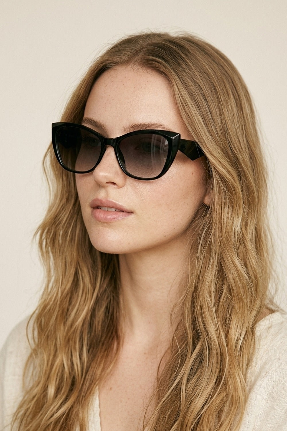 Black Glossy Cat Eye Frame Gradient Lens Sunglasses