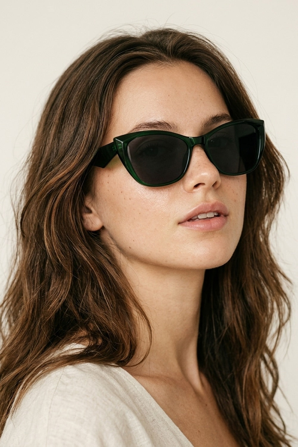 Green Glossy Cat Eye Thick Frame Classic Sunglasses
