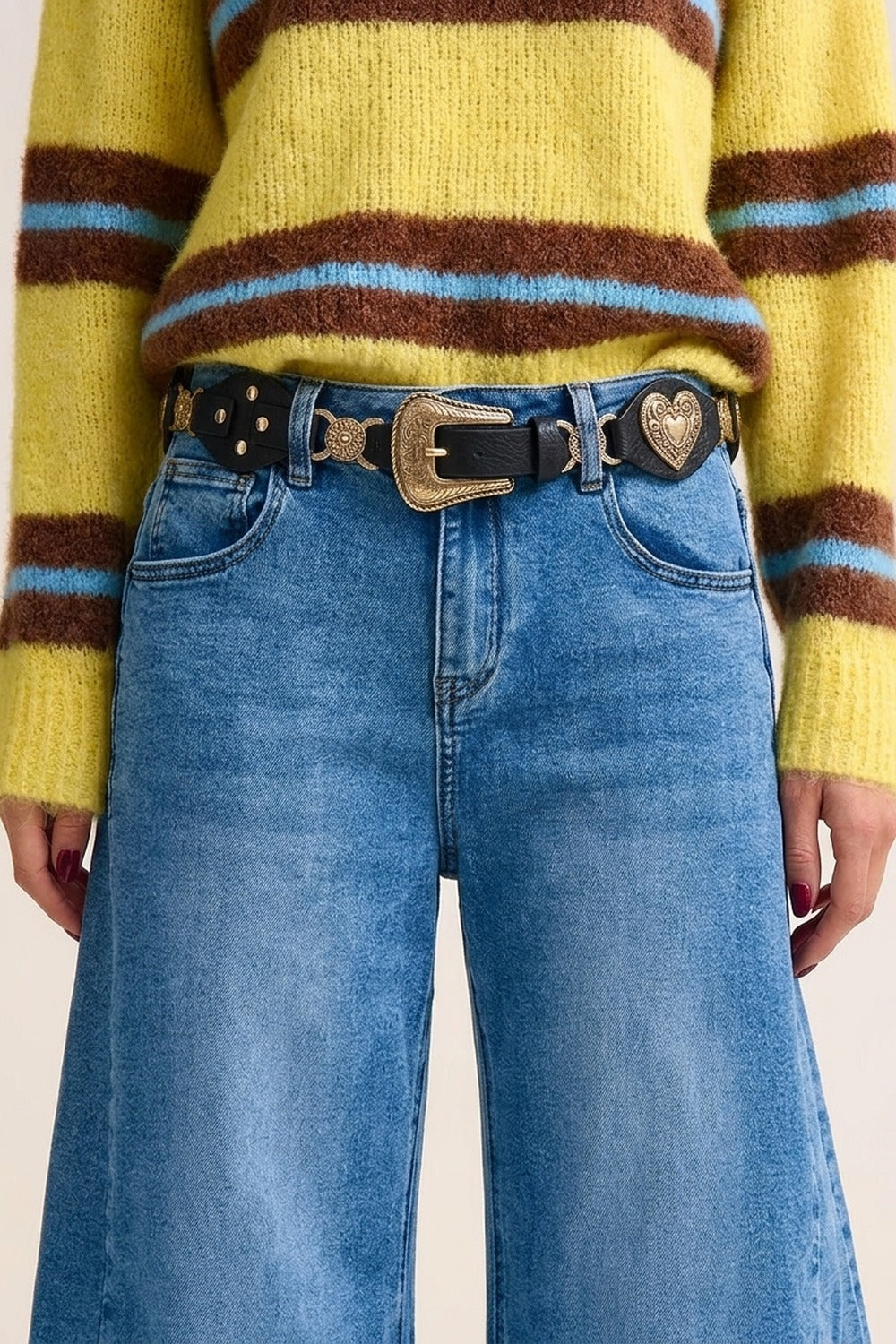 Black Faux Leather Heart Embellished Western Buckle Detail Belt