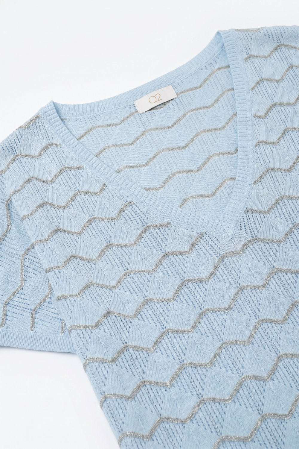 Light Blue Chevron Pattern Fine Knit V-Neck Short Sleeve Top
