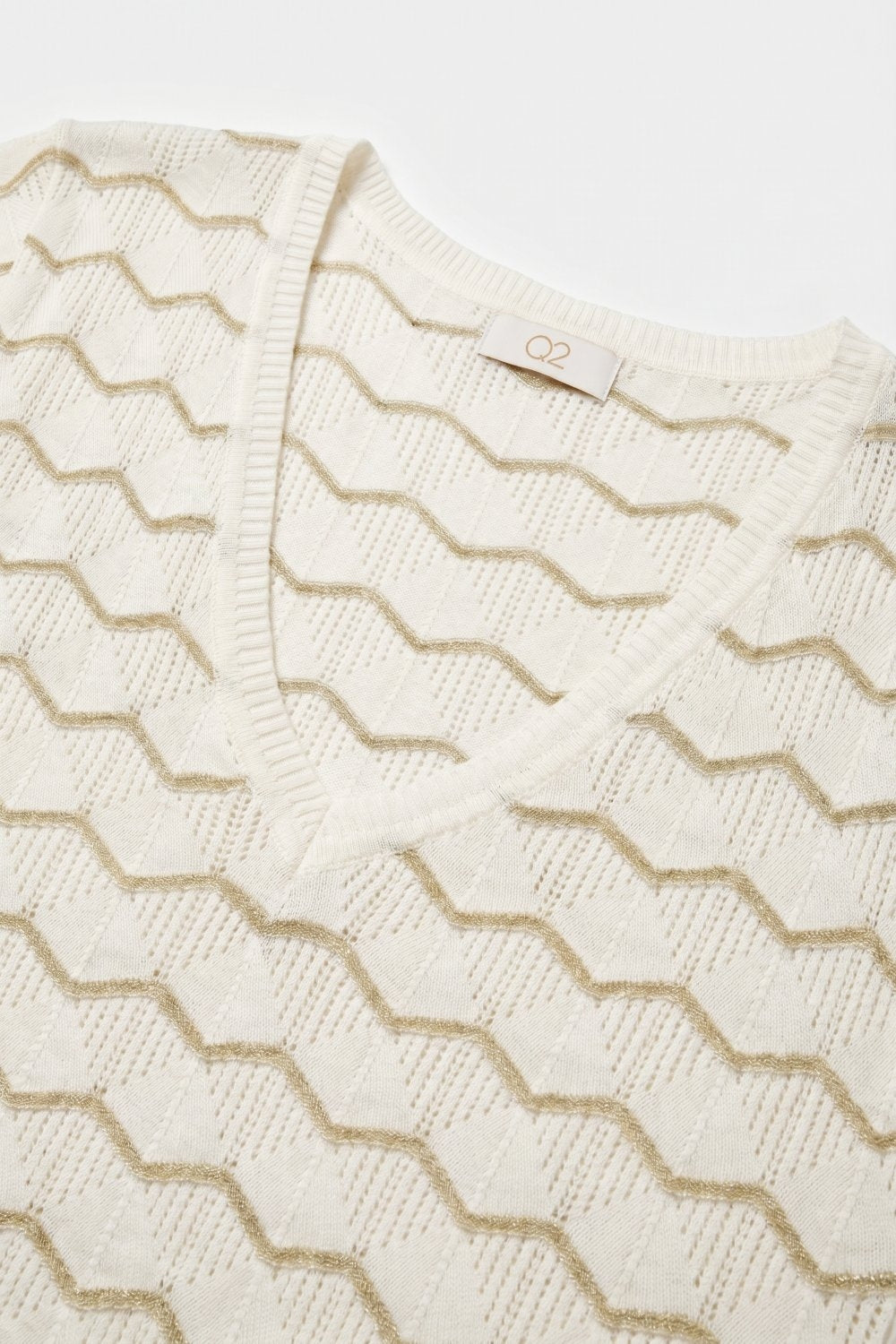 Cream Geo Knit V-Neck Short Sleeve Regular Fit Top