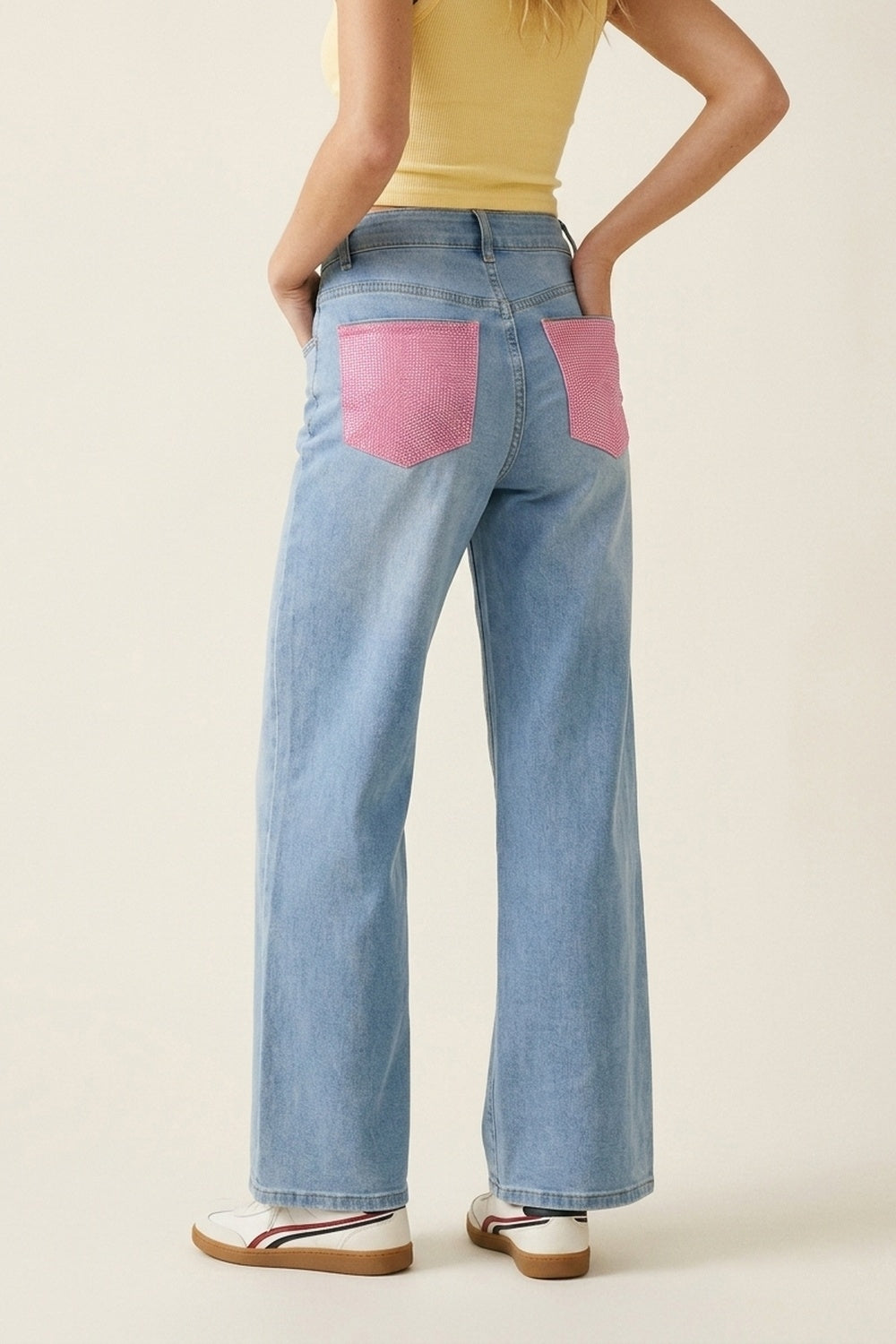 Light Blue Wide-Leg Denim Jeans with back pockets in strass pink - Denim