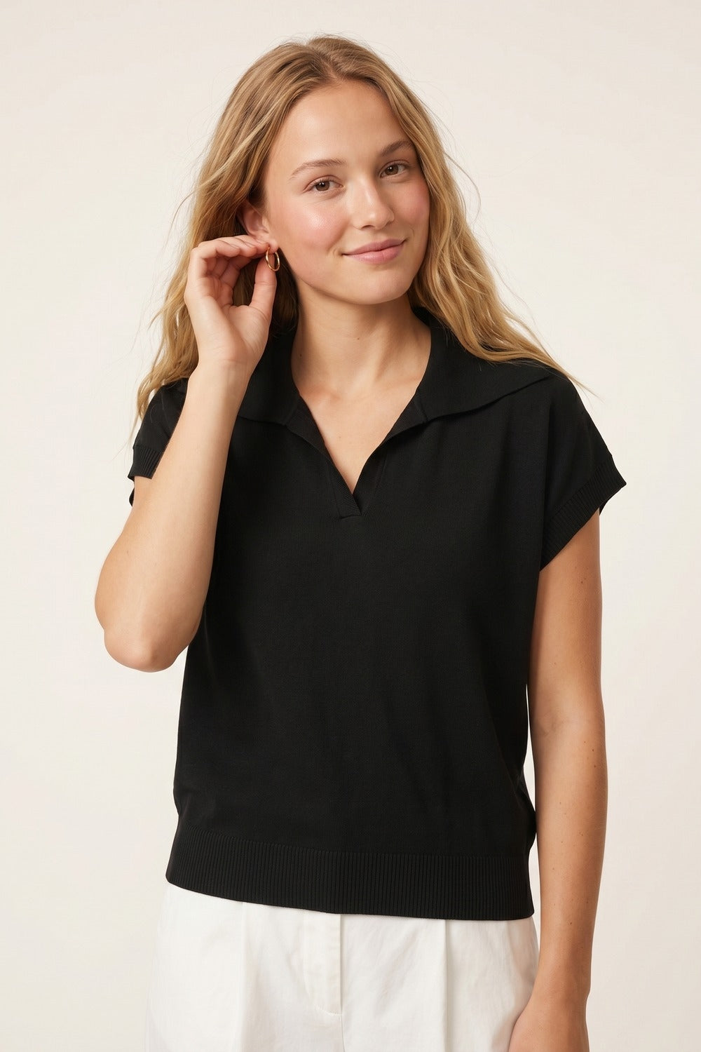 Black Fine Knit Polo Collar Rib Hem Regular Fit Top