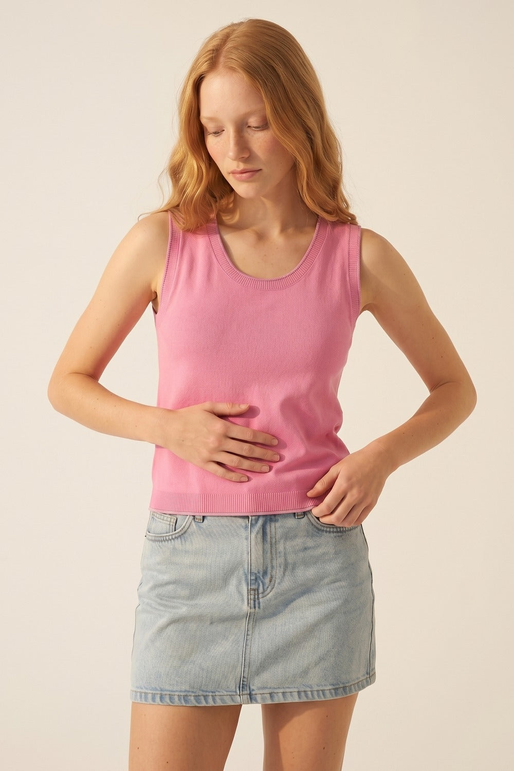 Pink Fine Knit Ribbed Trim Regular Fit Tank Top